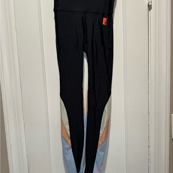 PE NATION Wondergoal Legging Black NWOT - Picture 8 of 11